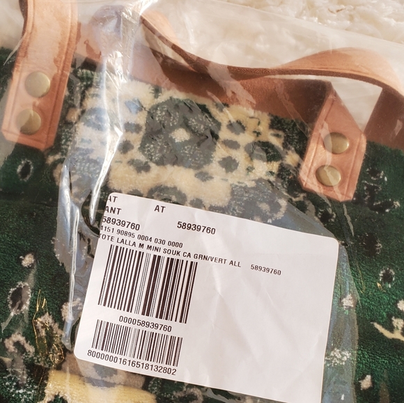 Lalla Marrakech Petit Souk Carpet Tote Bag - Picture 5 of 8